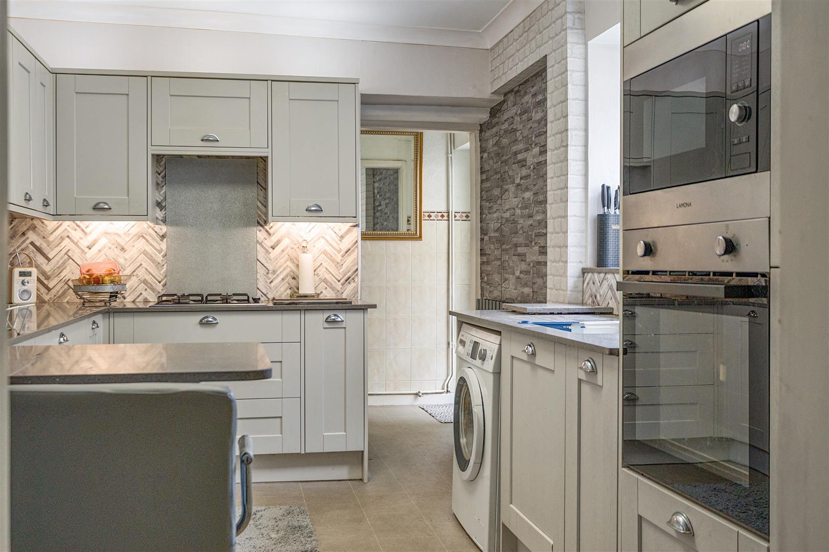 Henrietta Street, Swansea, SA1 4HW